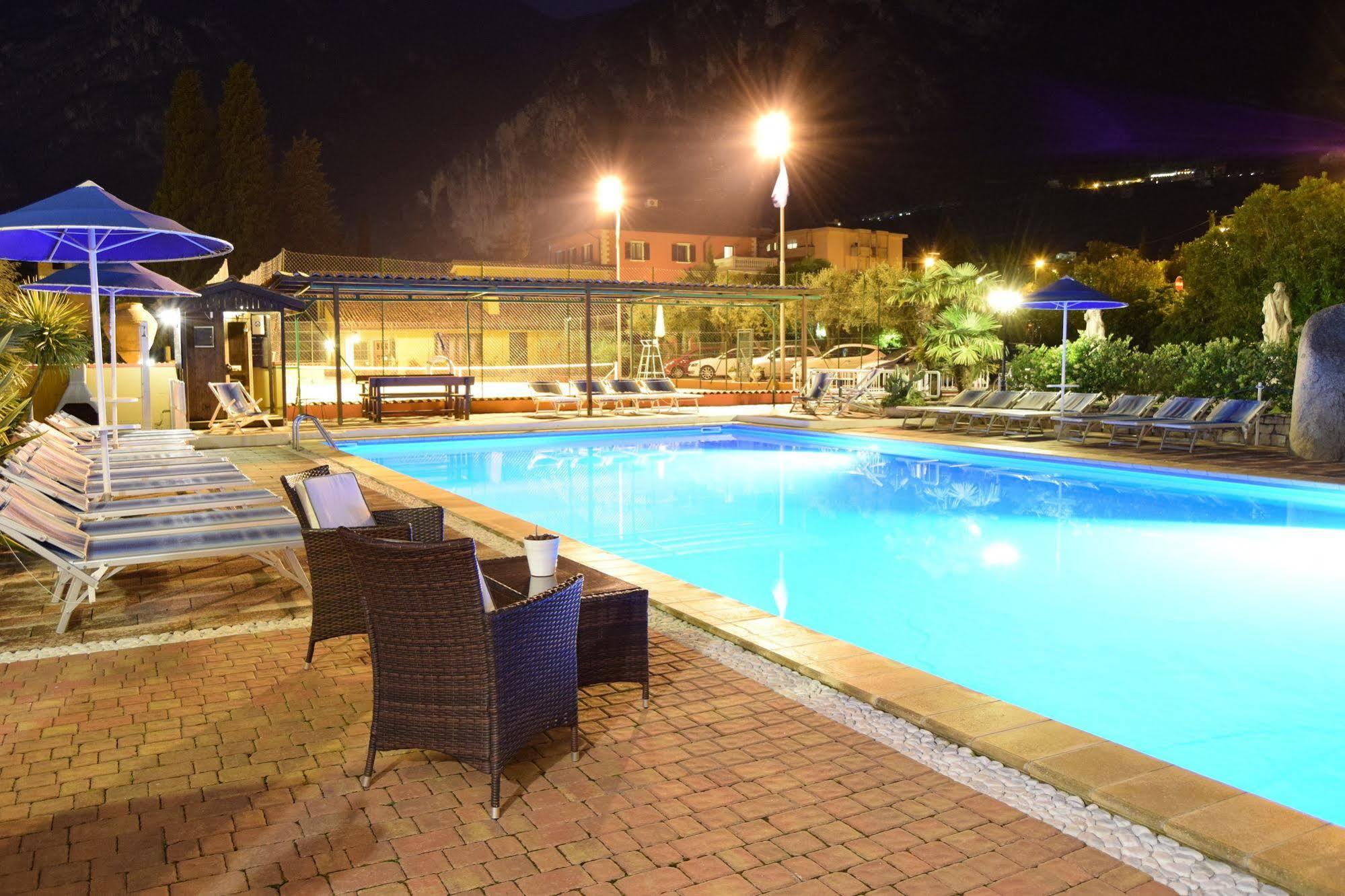 Aparthotel Le Due Torri 3*
